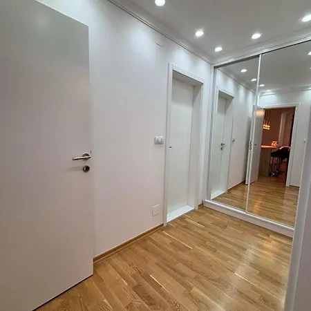Apartman Istocno *